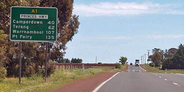 Photo of a sign on an alphanumeric route